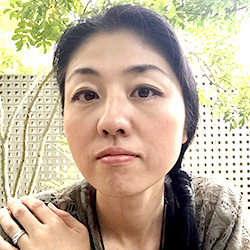 井手 聡美様